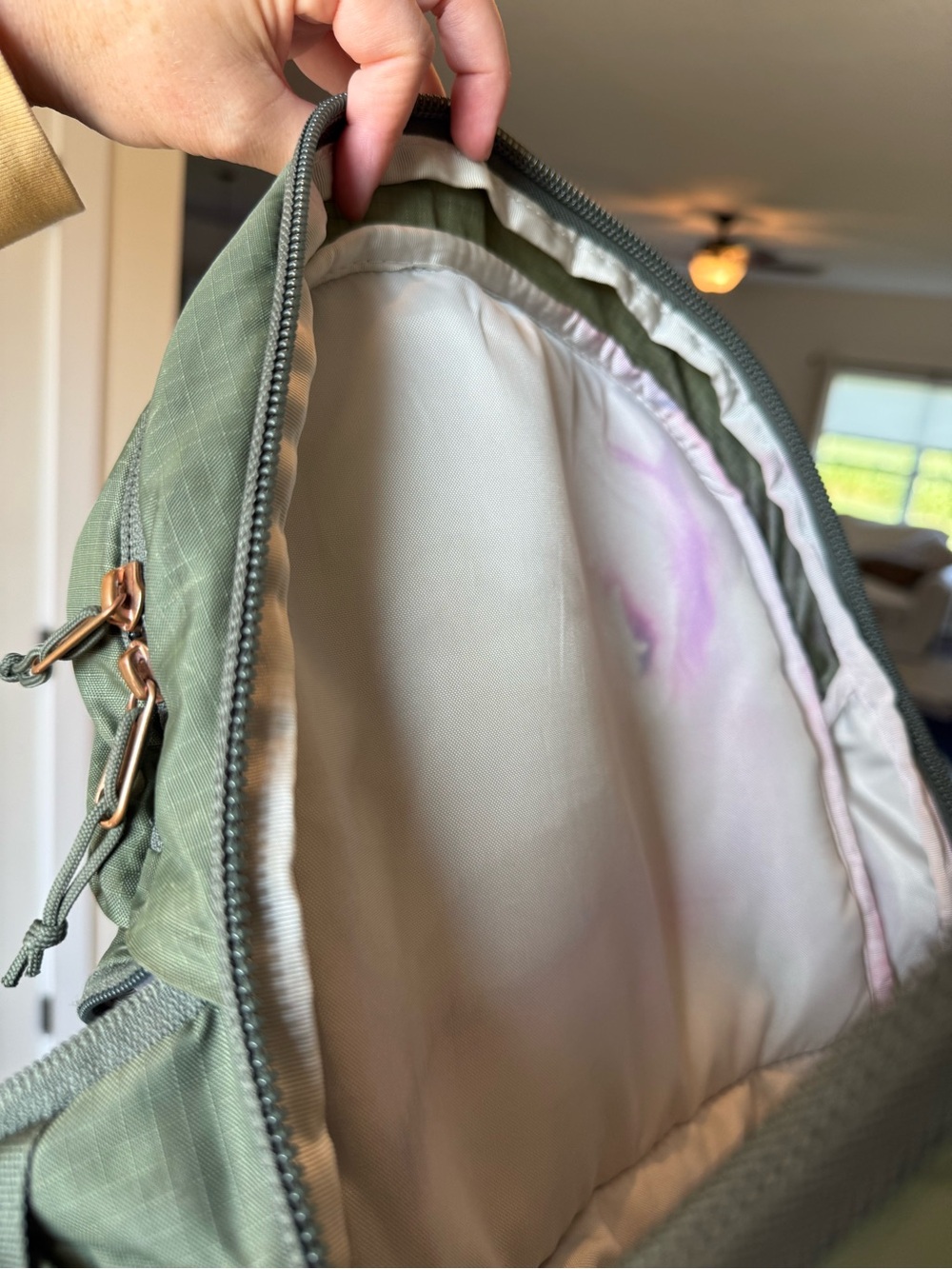 The North Face Surge Backpack Olive Green Laptop Travel Hiking Bag - Picture 7 of 10